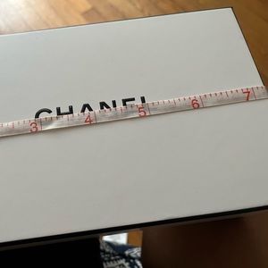 COPY - CHANEL storage box